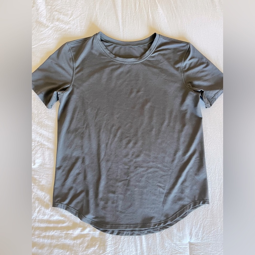 Lululemon Mesh Short sleeve grey shirt